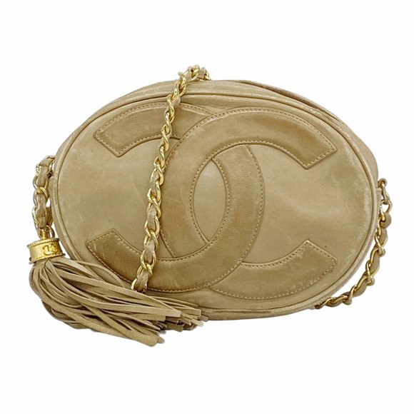 CHANEL Cream Lambskin Leather Shoulder Bag - Picture 1 of 12